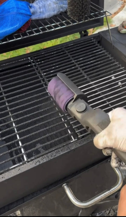 Un barbecue comme neuf en 30 secondes, sans effort